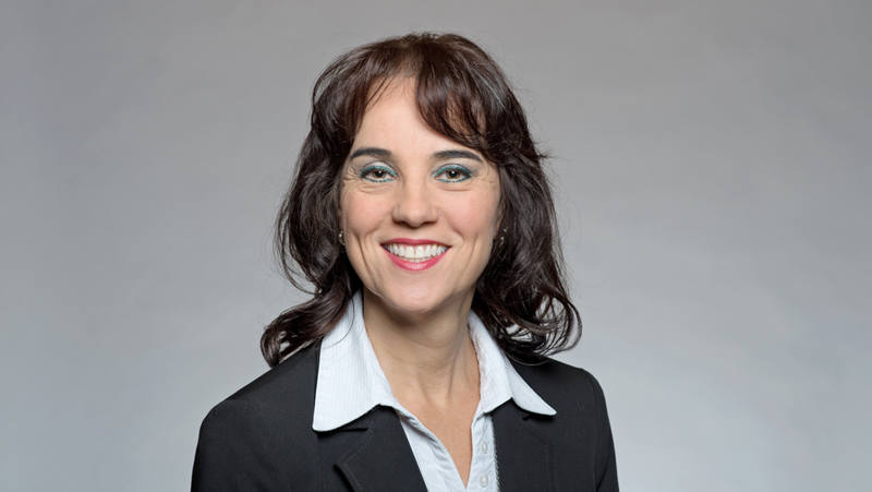 Carola Grünfelder Senior Client Advisor