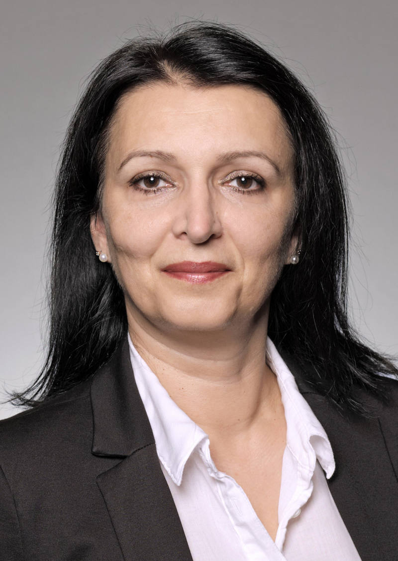 Teuta Arifi Conseillère à la clientèle senior