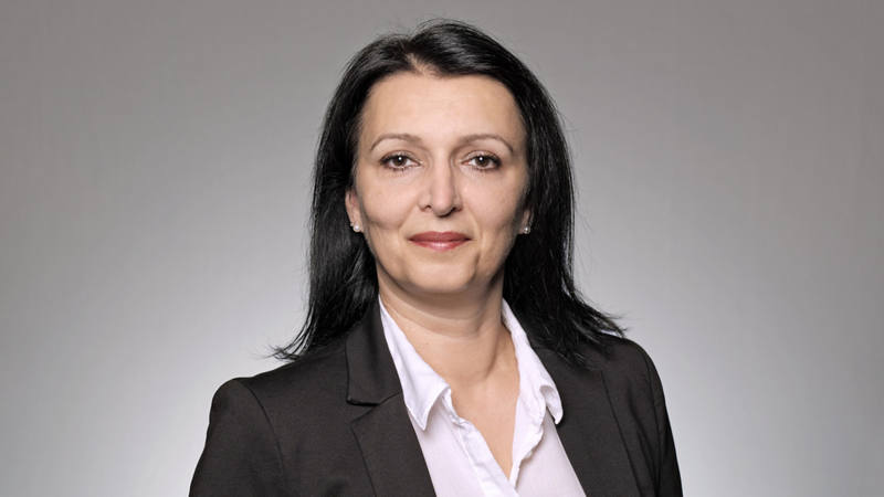 Teuta Arifi Conseillère à la clientèle senior