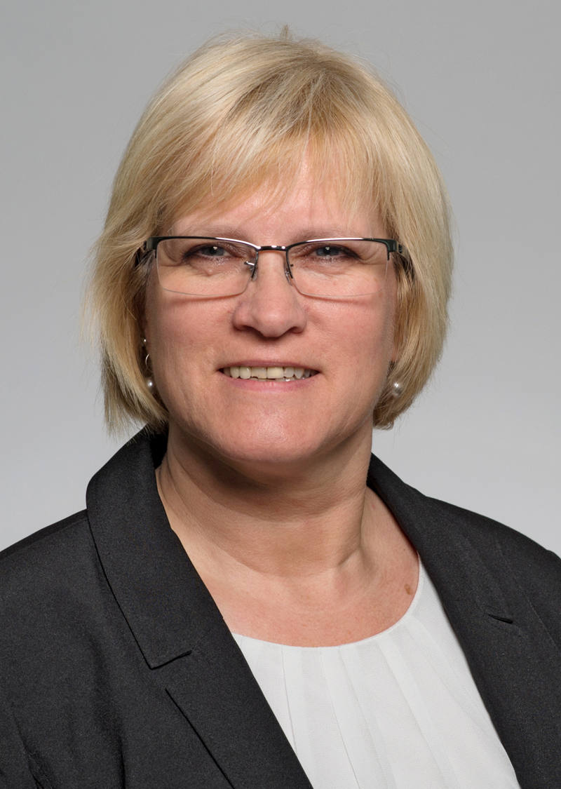 Anne Crétignier Lachaux Client Service Officer