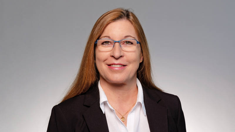 Elisabeth Müller Senior Client Advisor