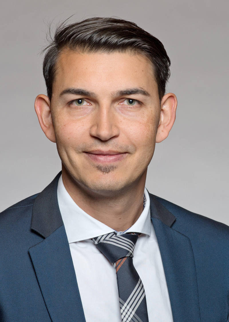 Ricardo Lambaré Agenturleiter