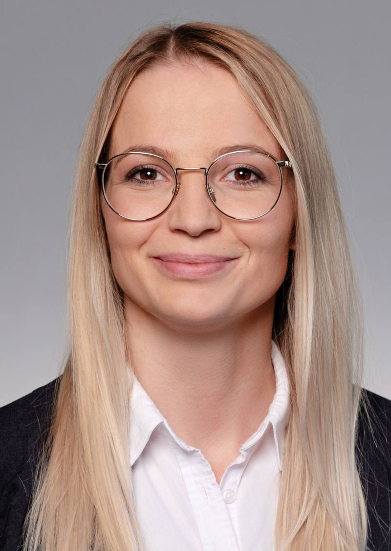 Milika Stojmenovic Conseillère à la clientèle