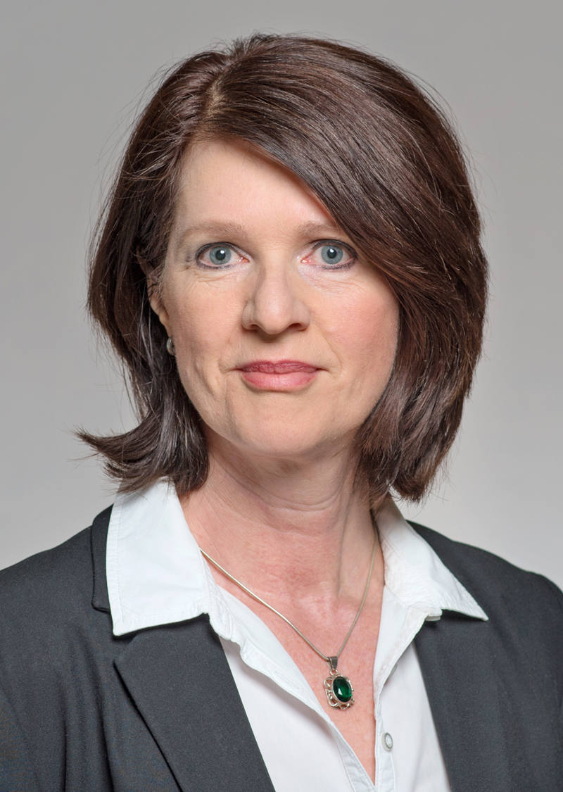 Birgit Steinke Senior Client Advisor