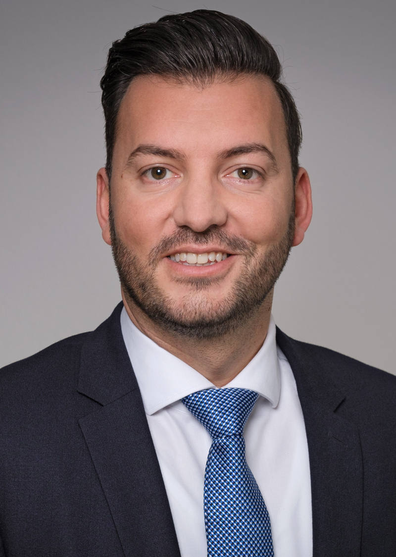 Burim Muhadjeri Conseiller à la clientèle