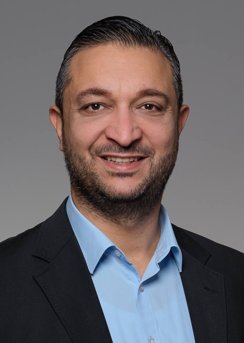 Can Bayrak Conseiller à la clientèle