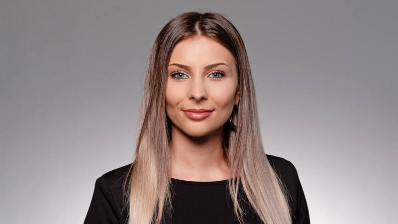 Arlinda Asllani-Iseni Client Advisor