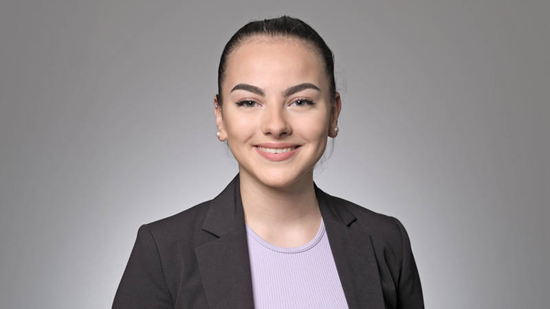 Ajlin Sahinovic Client Service Officer