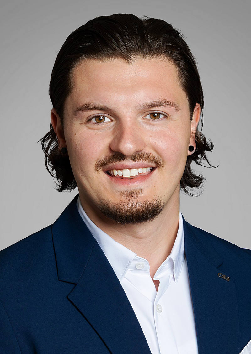 Bernadin Gjidoda Client Advisor