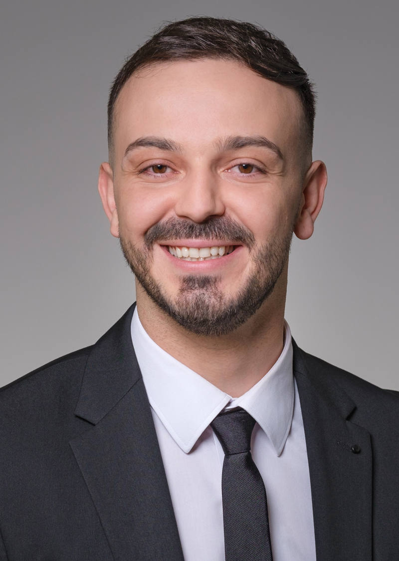 Vedat Salihu Client Advisor