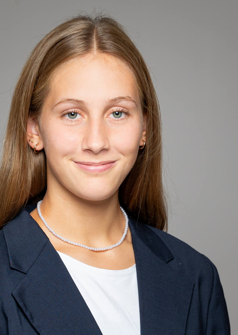 Céline Egli Client Service Officer