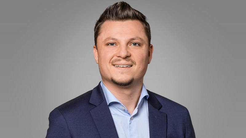 Jozef Quni Client Advisor