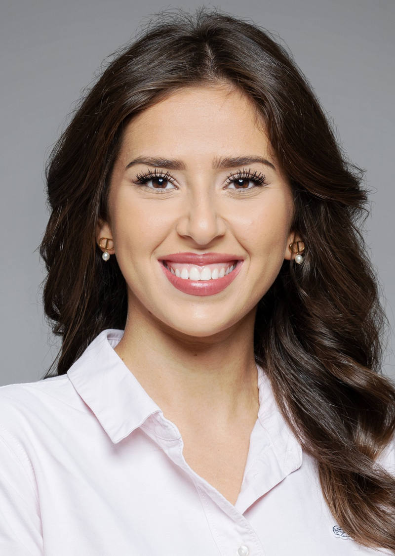 Leuhana Salijaj Conseillère à la clientèle