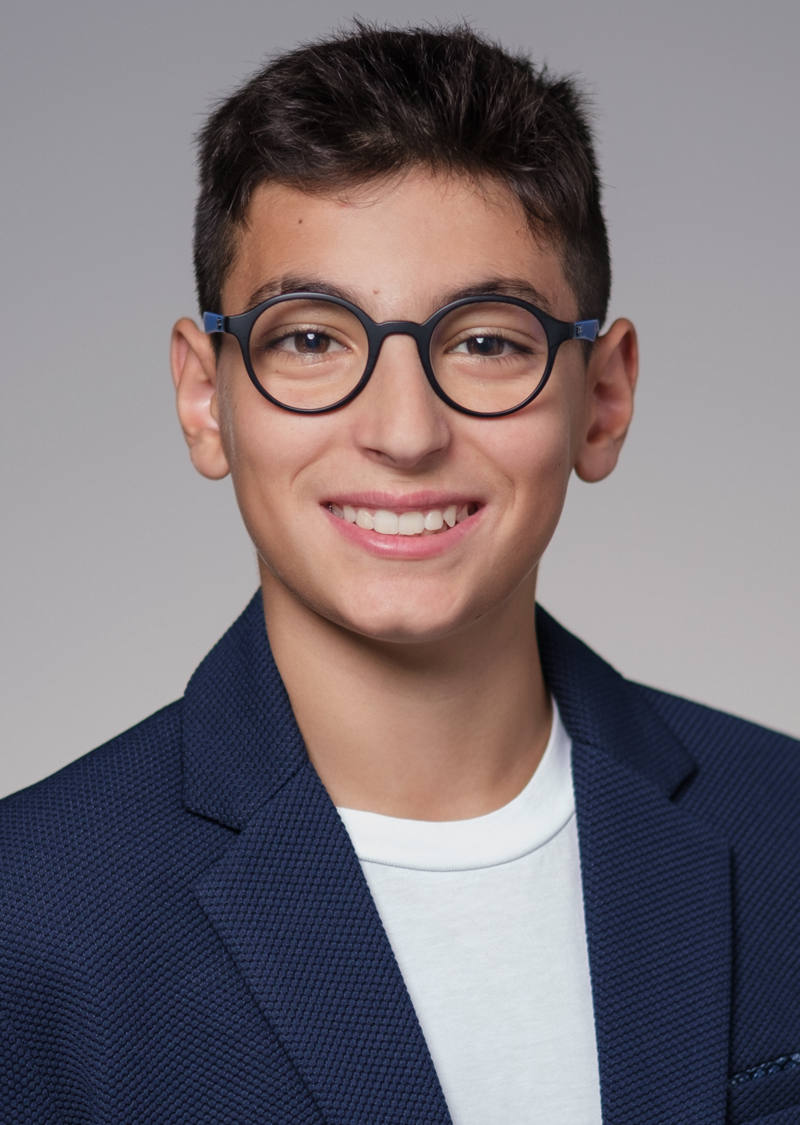 Ryan Buonaiuto Collaboratore del Servizio clienti