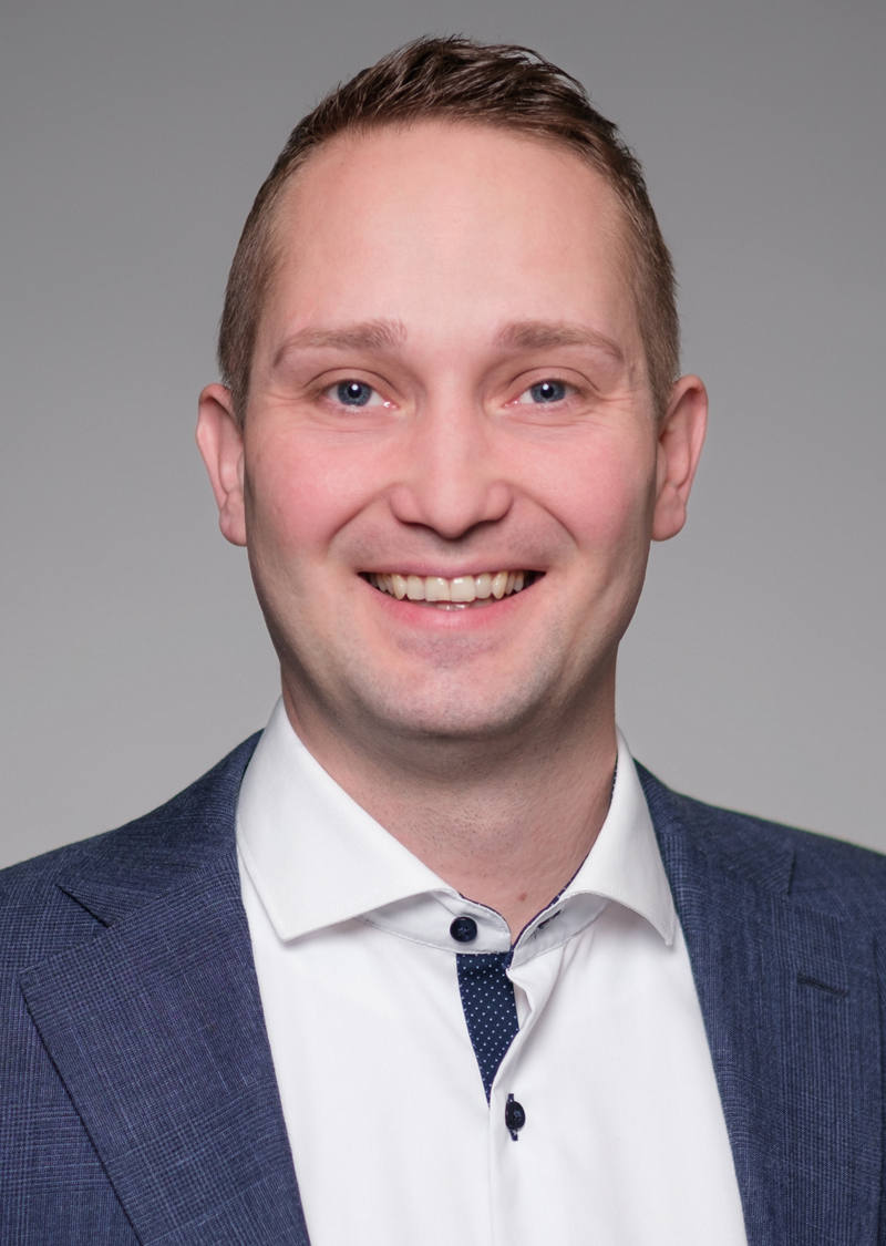 Alex Monic Client Advisor