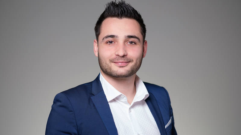 Clément Zambonati Client Advisor