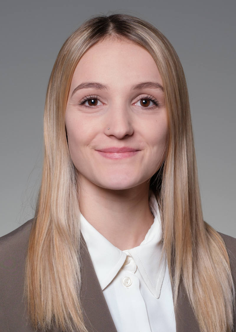 Joana Steiger Client Advisor