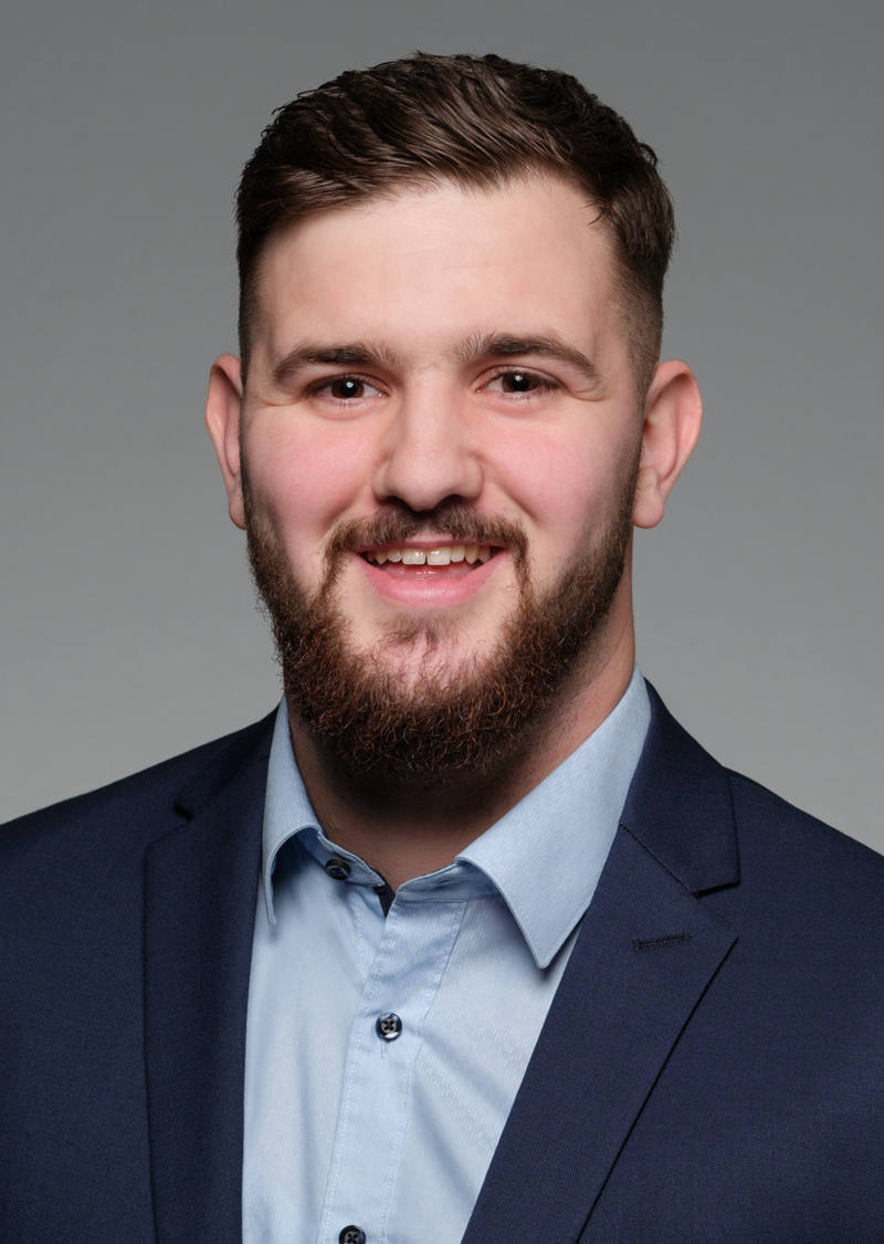 Meriton Miftari Client Advisor