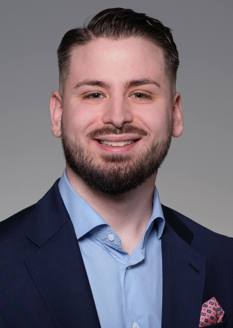 Cenk Ay Client Advisor