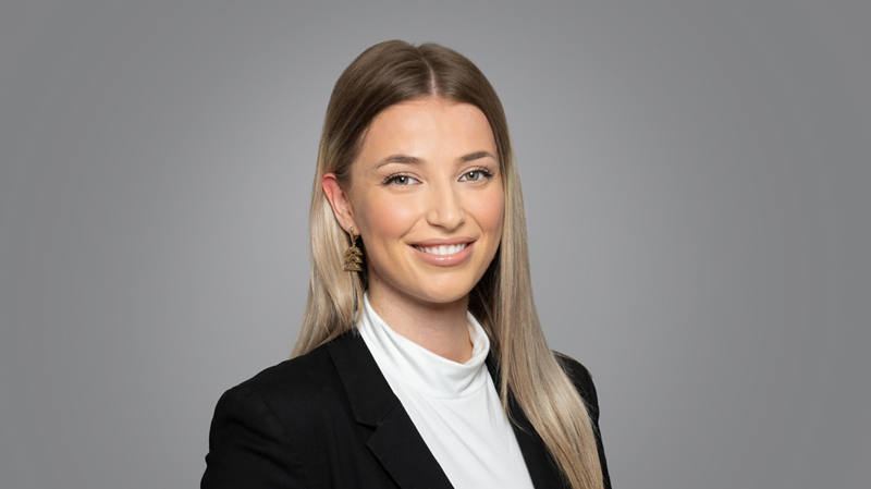 Alina Krasniqi Mitarbeiterin Kundenservice