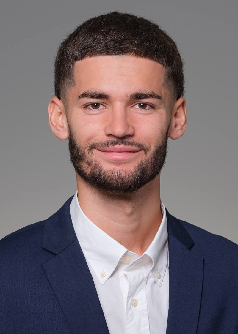 Blerton Kamberi Mitarbeiter Kundenservice