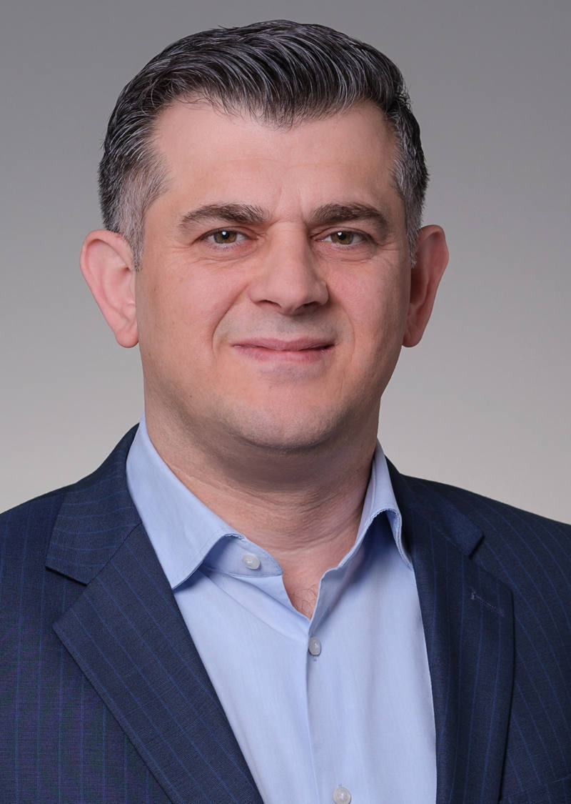Fatos Bajrami Kundenberater