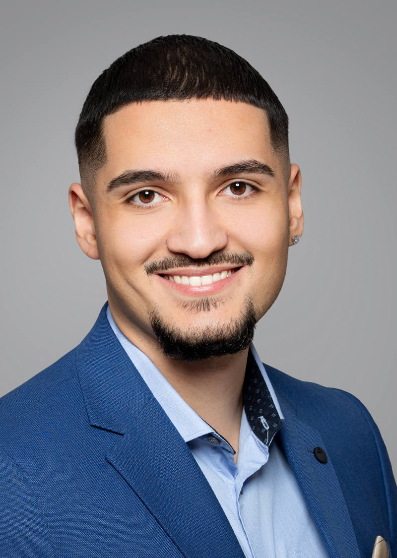 Flamur Zeka Client Advisor