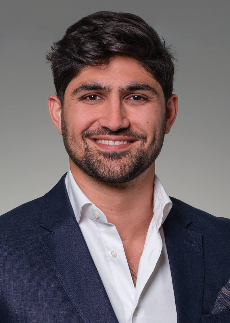 Doruk Engin Conseiller à la clientèle