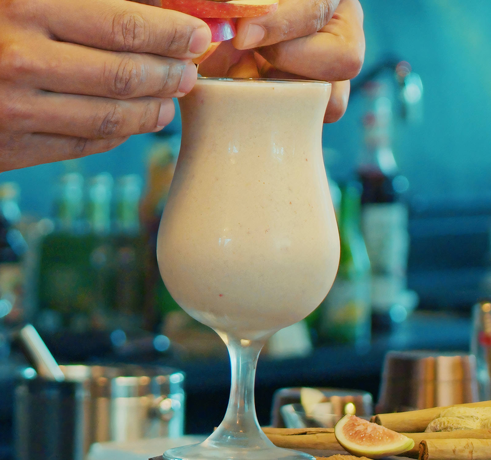 Ricetta per l’Apple Cinnamon Hygge, un vero mocktail scandinavo