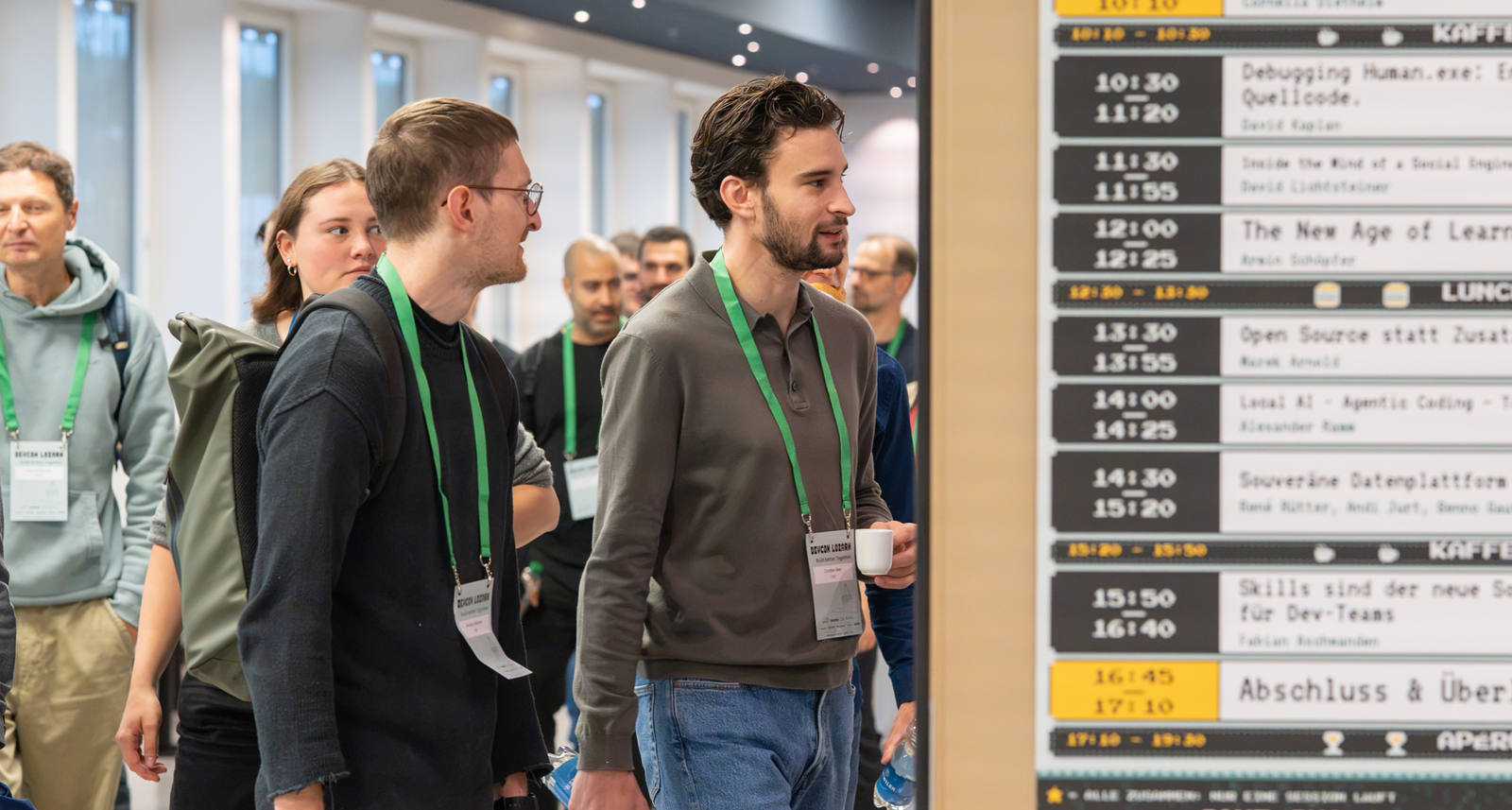 DevCon Lozärn 2026: Von Mitarbeitenden für Mitarbeitende