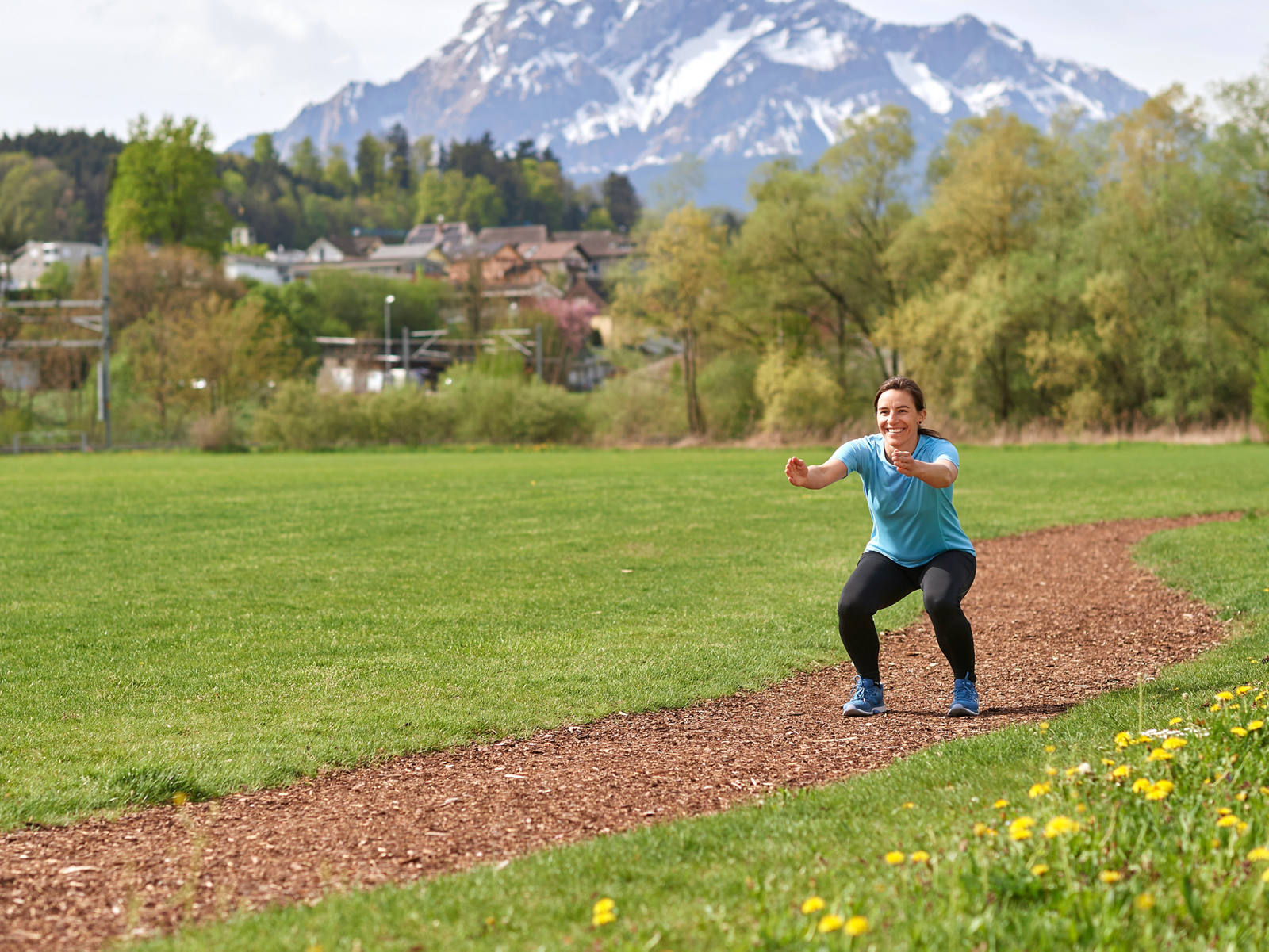 Finnenbahn: Squat Jump (1)