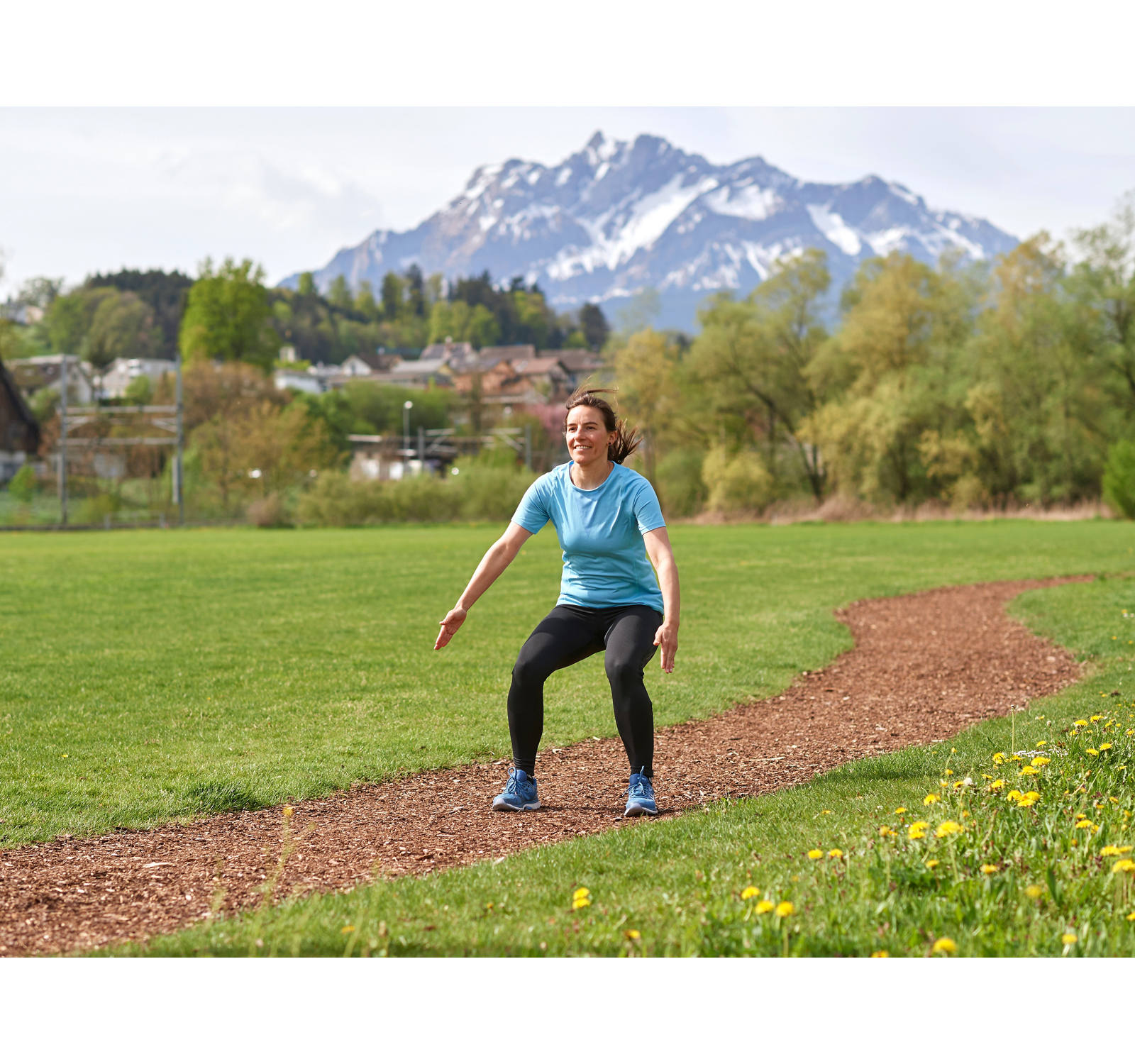 Finnenbahn: Squat Jump (3)