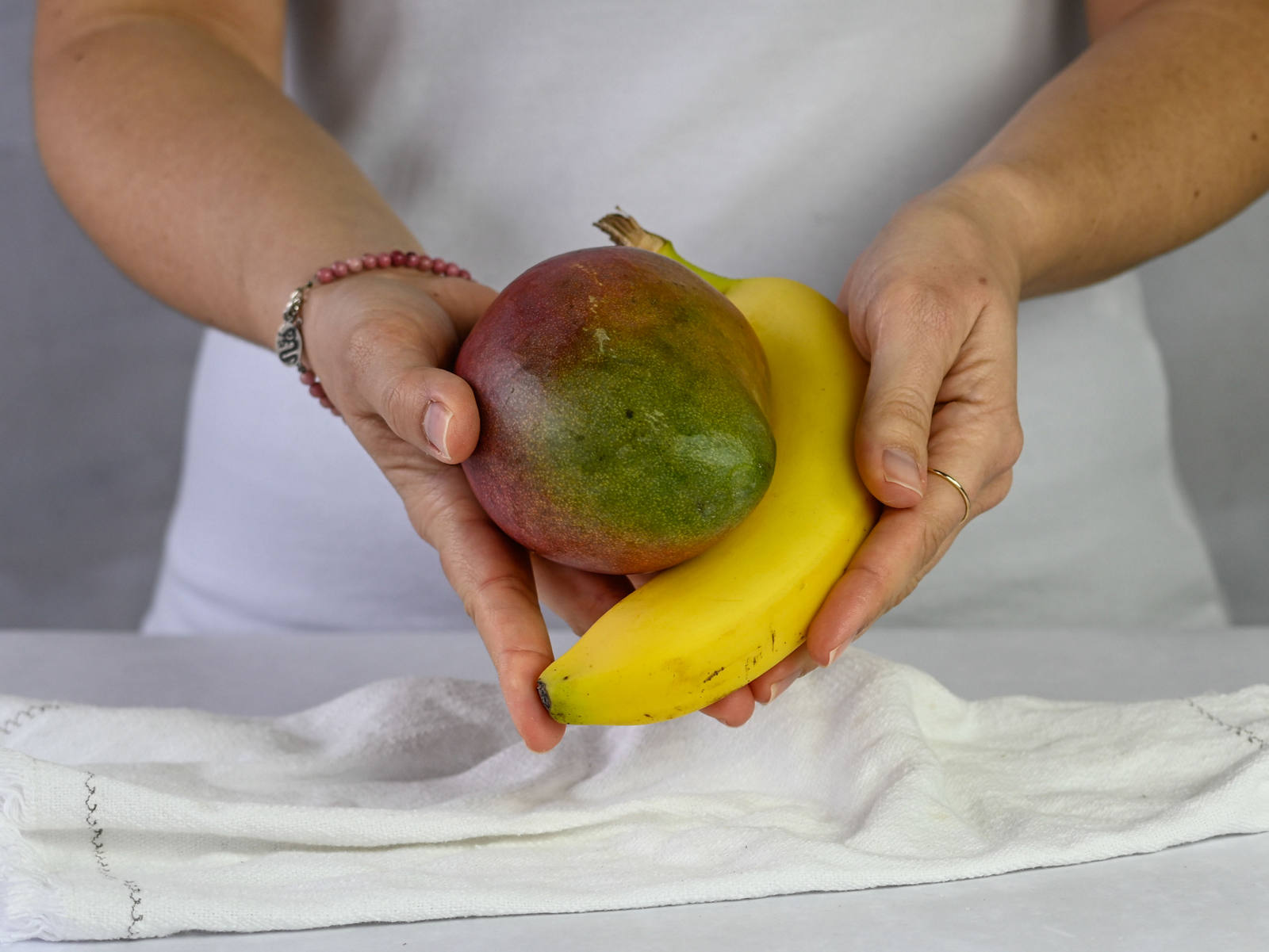 Glace mangue-banane maison: ingrédients principaux