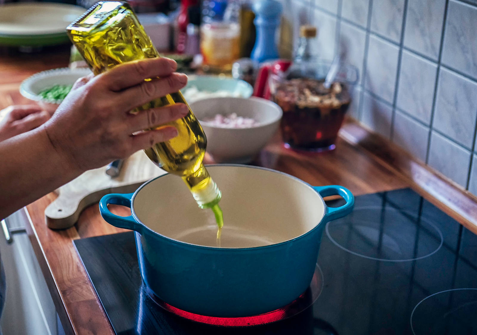 Gesunde Öle und Fette: Welche Öle eignen sich wofür?