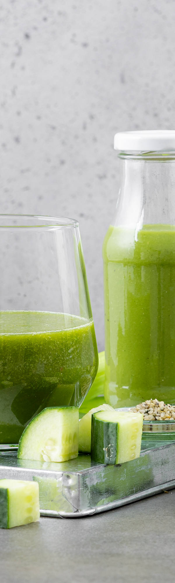3 leckere Smoothie-Rezepte aus Äpfel, Trauben & Avocado