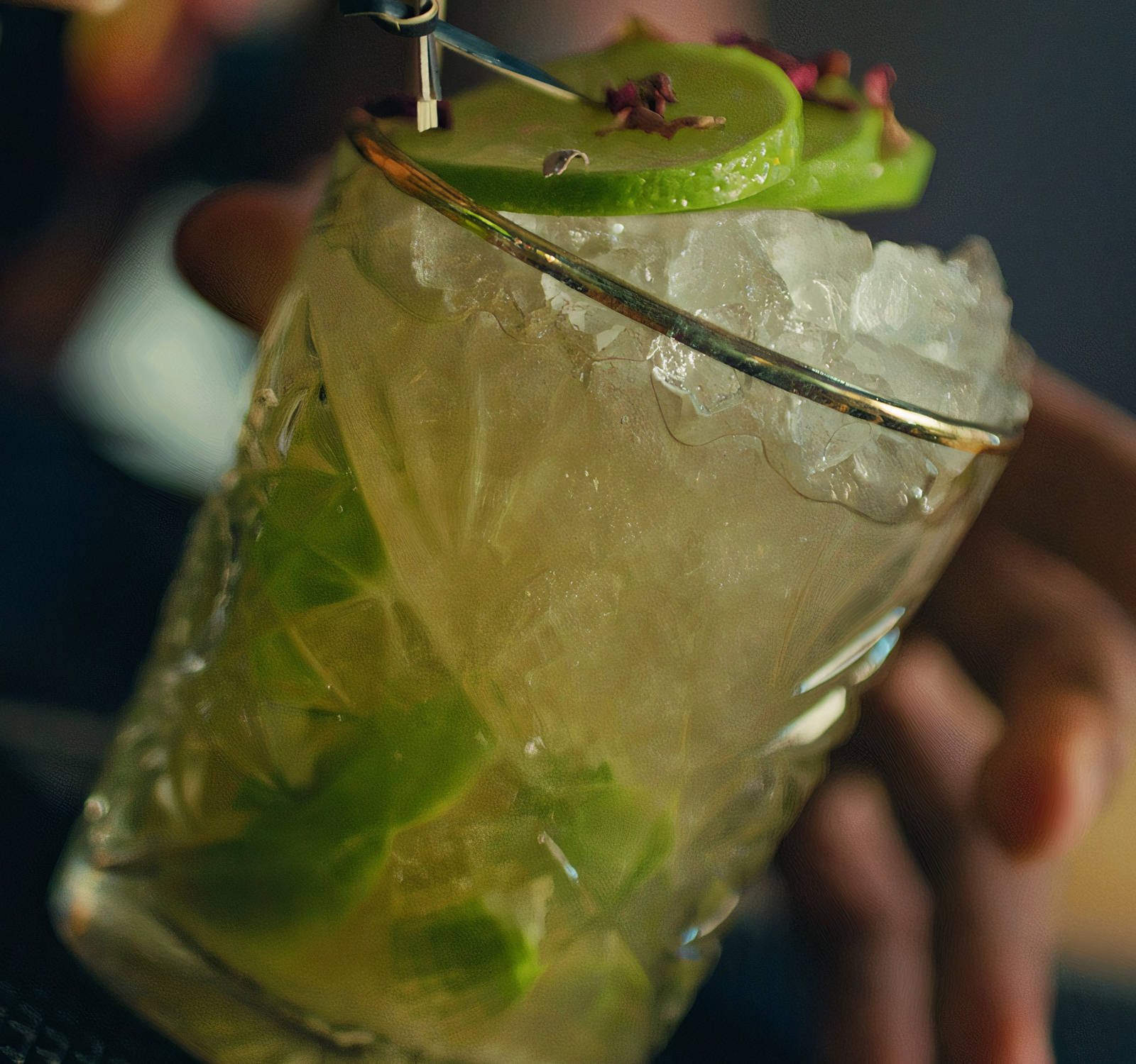 Recipe for an Ipanema – an alcohol-free Caipirinha