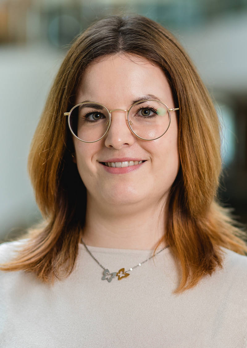 Maria-Rosa Saturnino Redaktorin