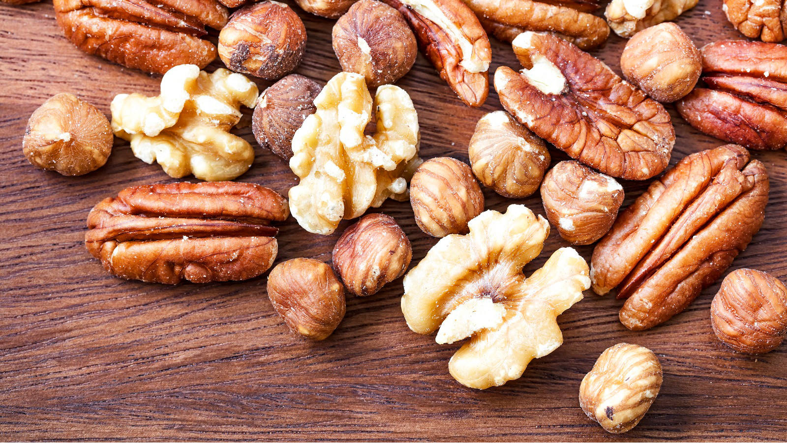 Nüsse enthalten gesunde Fettsäuren und Vitamine
