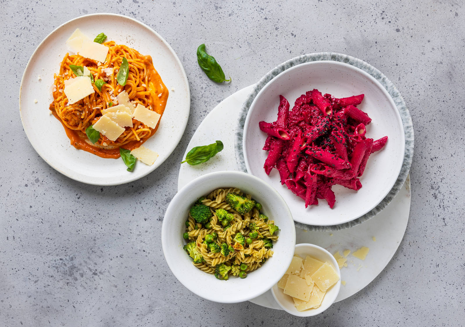 Dreierlei-Pasta: Verschiedene Pastasorten mit unterschiedlicher Sauce