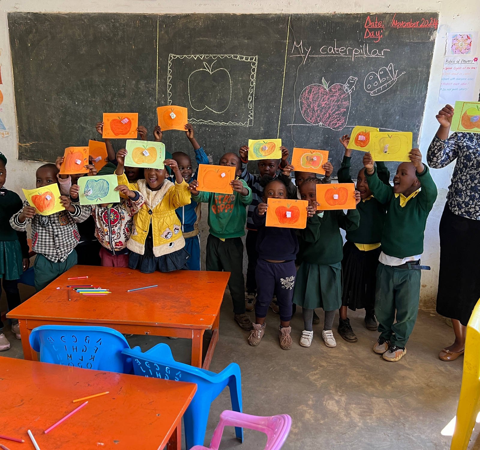 Melissa, godchild of CSS employee Marianne, with her school class in Tanzania.