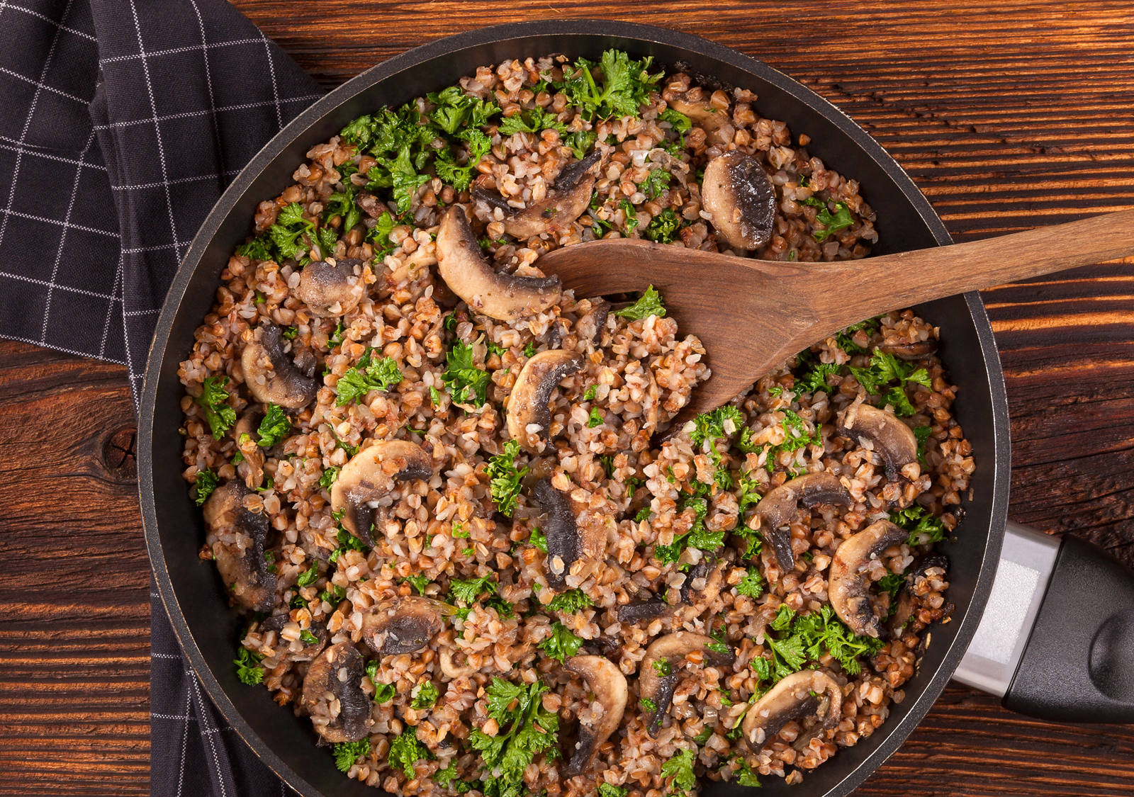 Superfood: buckwheat risotto with mushrooms