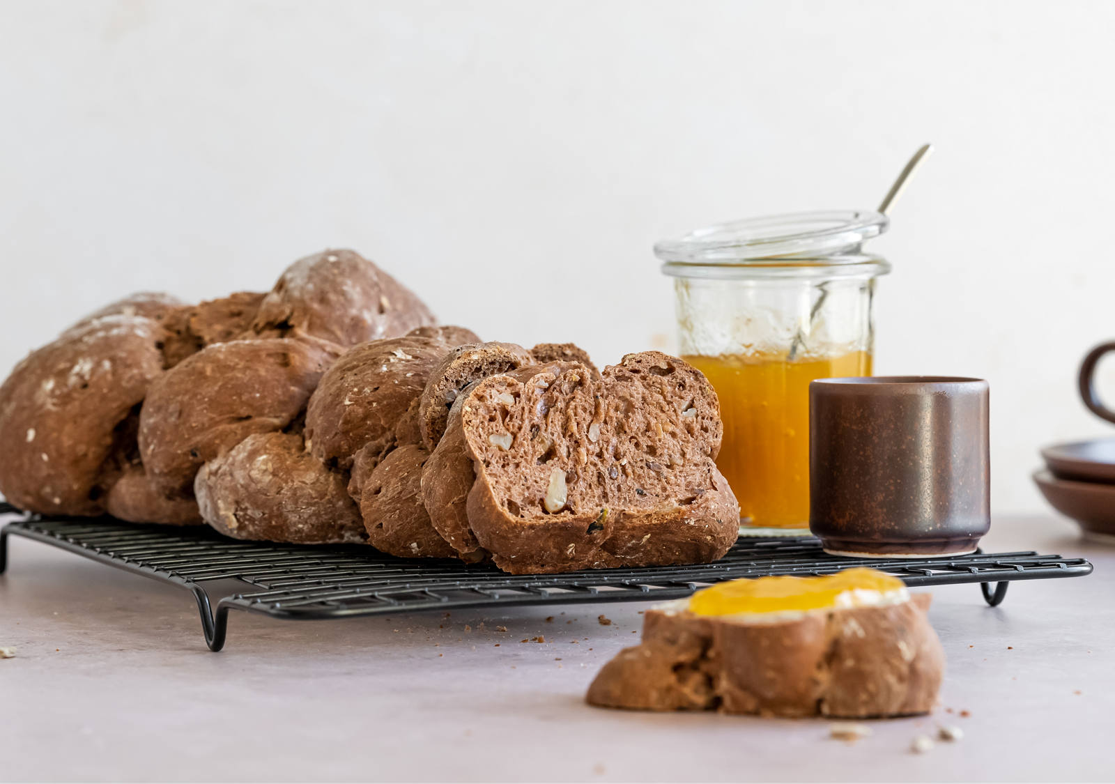 Gesunder Zopf: Rezept mit Dinkel und Zucchetti