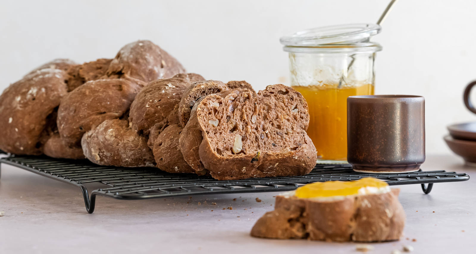 Gesunder Zopf: Rezept mit Dinkel und Zucchetti